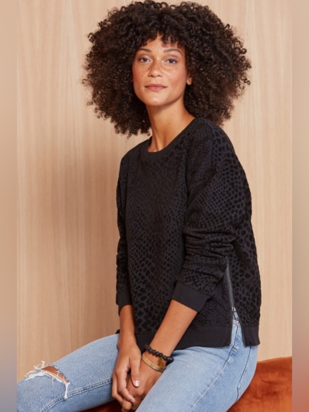 NWT Rails Marlo Black Flocked Cobra Side Zip Crewneck Sweatshirt Size XS